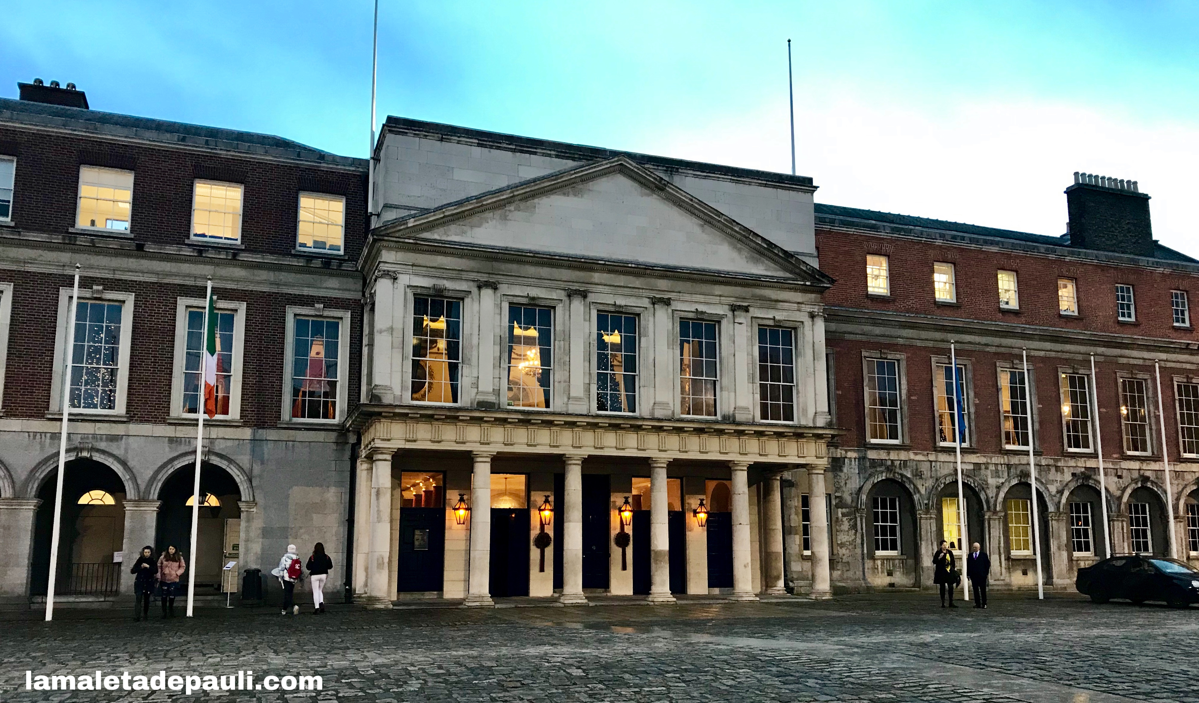 BEF28AD5-0993-4CA3-8B6E-0088F3C8DEA7